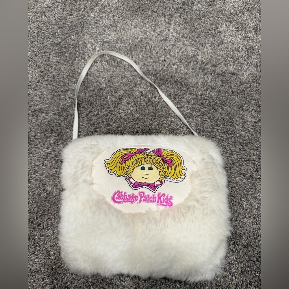 Cabbage Patch Kids White Fur hand warmer